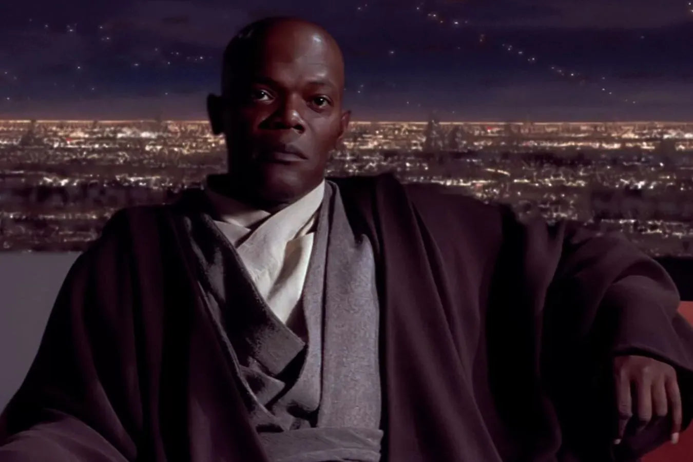Mace Windu vs Darth Sidious: The Duel That Almost Ended the Sith