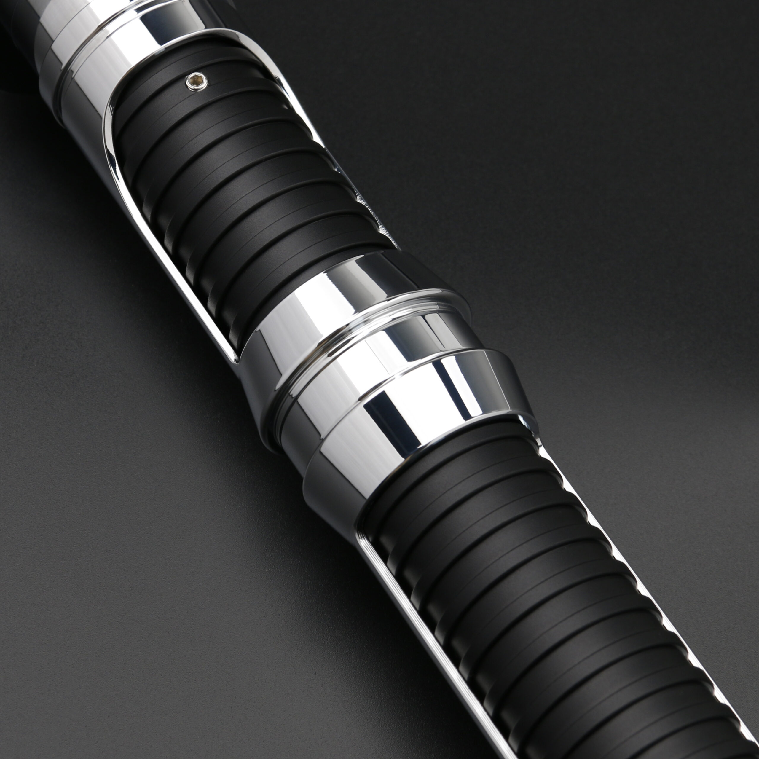 Sithious dueling lightsaber