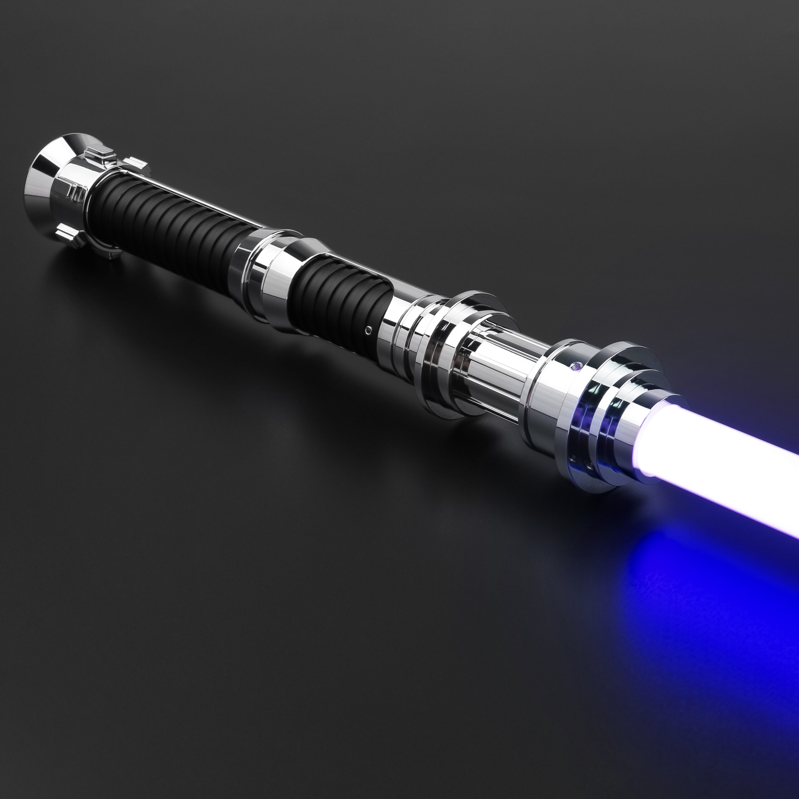 Sithious dueling lightsaber